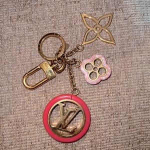 Louis Vuitton pink and gold keychain
